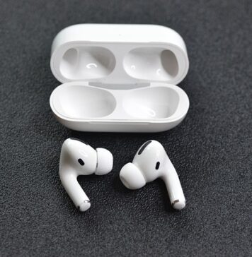 I migliori auricolari True Wireless per il 2021: una guida inutile?