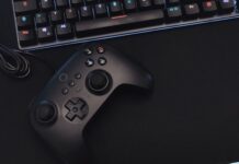 8BitDo Ultimate Controller: forse la migliore alternativa per Nintendo Swtich, ma la versione PC ha poco senso