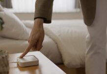 SAMSUNG | SmartThings Station | CES 2023 reprise