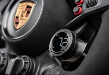 Fanatec (Corsair) annuncia il volante CSL Elite Porsche Vision GT